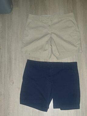 Women’s Classic Chino Shorts - Khaki and Navy Sz 14